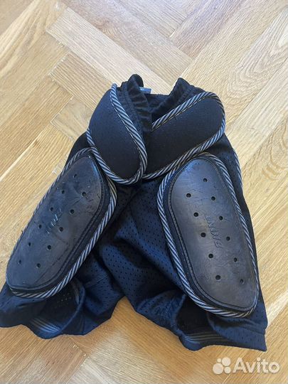 Шорты защитные biont 3xs