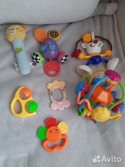 Детские игрушки пакетом для малышей