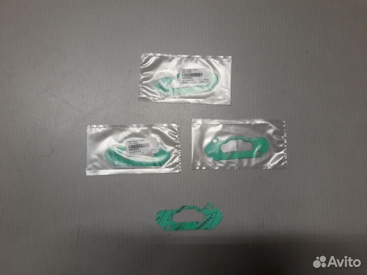 Прокладка рейв-клапанов BRP Ski-Doo lynx