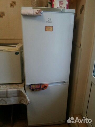 Холодильник Indesit 180см