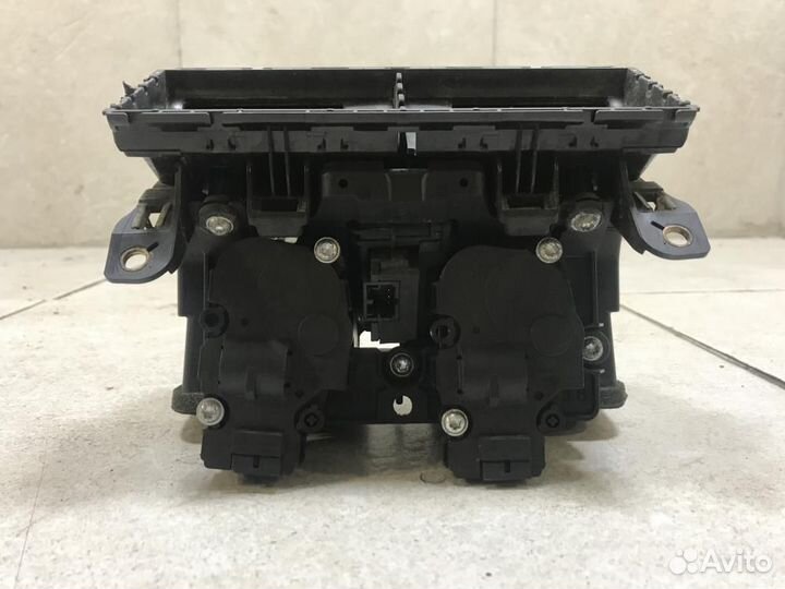 Дефлектор воздушный Porsche Panamera 2 971 2016