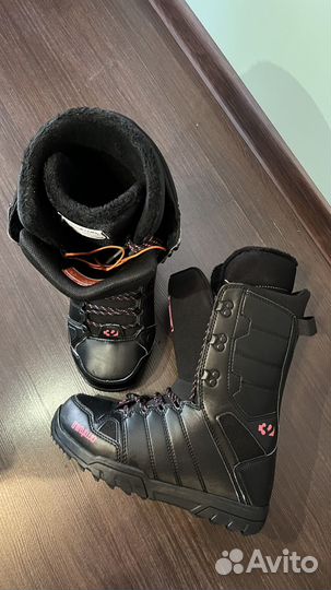 Сноубордические ботинки