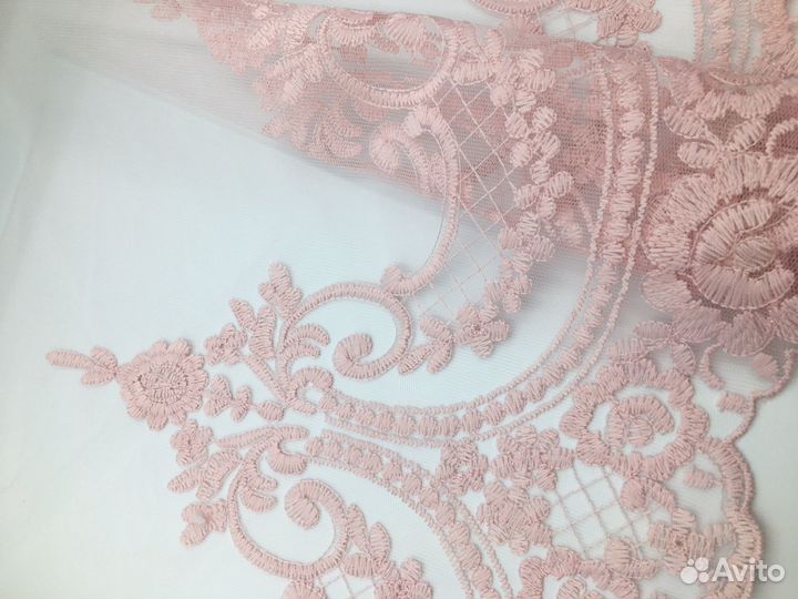 Кружево blumarine