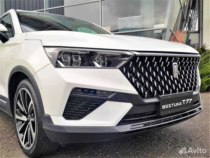 FAW Bestune T77, 2022