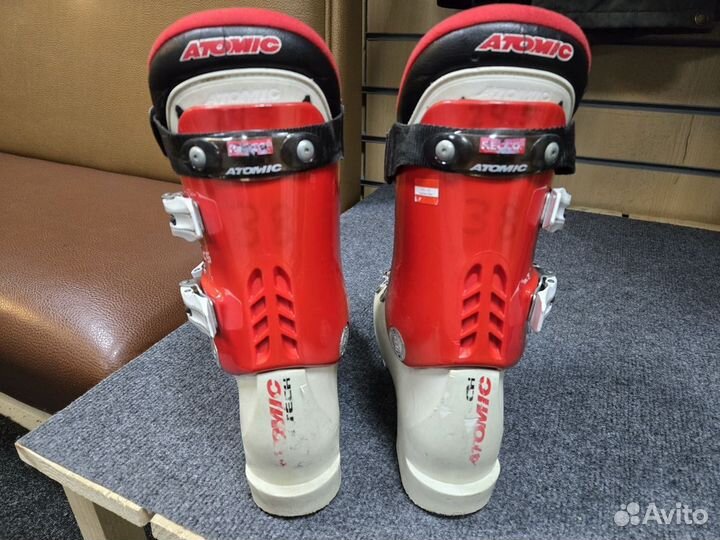 Горнолыжные ботинки Atomic 24.5