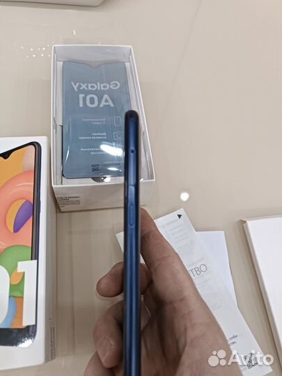 Samsung Galaxy A01, 2/16 ГБ