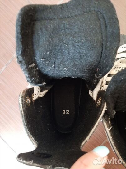 Коньки хоккейные