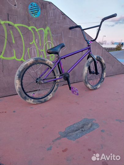 Трюковой велосипед bmx