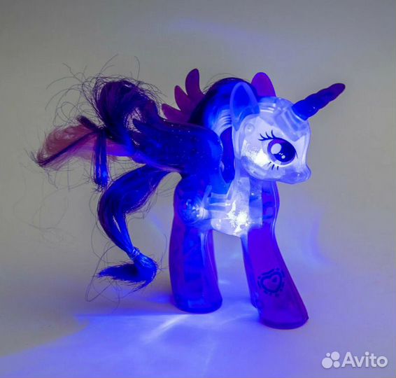 Светящийся единорог игрушка
