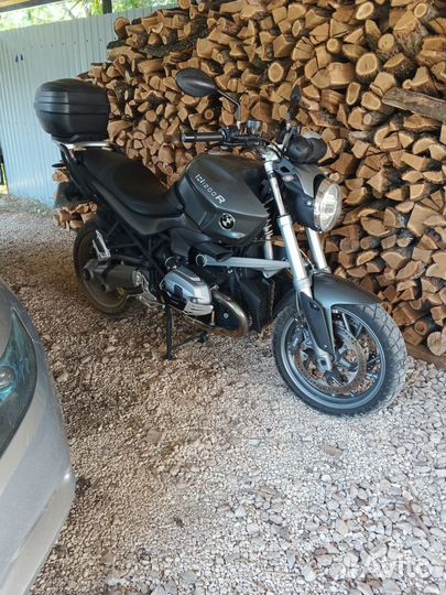 BMW R1200R