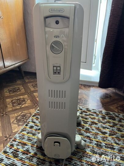 Масляный обогреватель delonghi