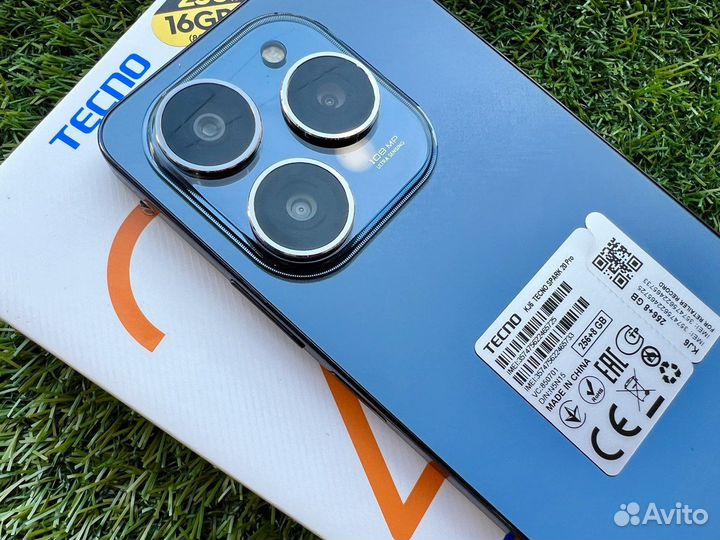 TECNO Spark 20 Pro, 8/256 ГБ
