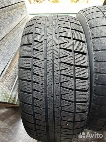 Bridgestone Blizzak VL1 245/50 R18