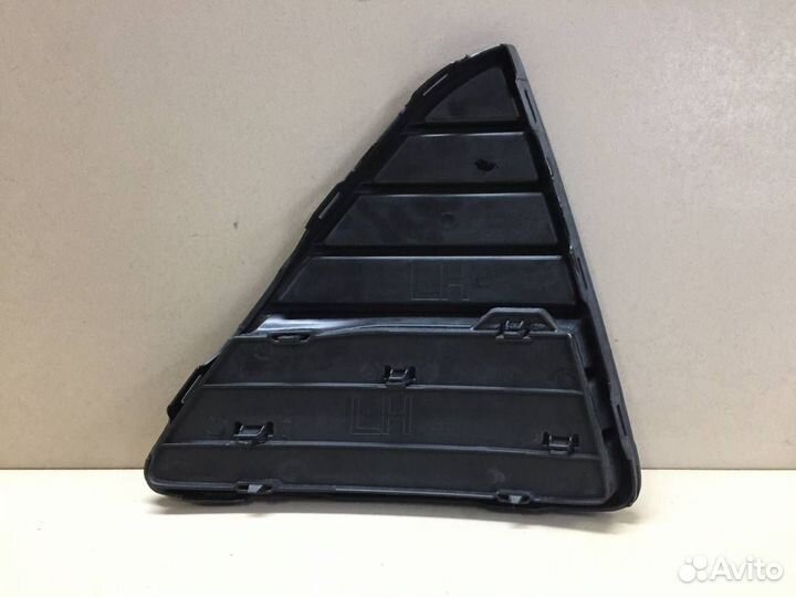 Решетка в бампер левая Ford Focus 3 2011