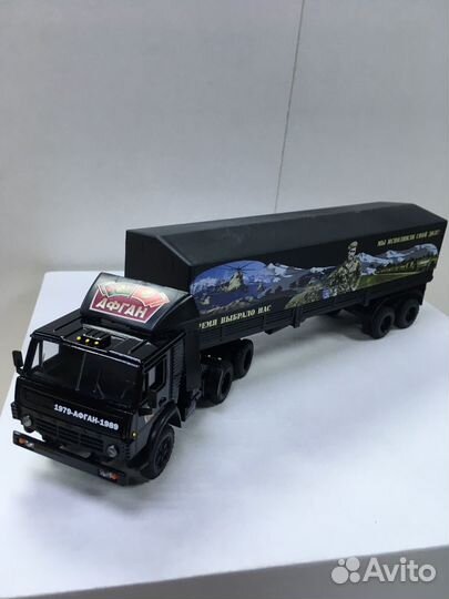 Модель грузовика 1:43 камаз 5410