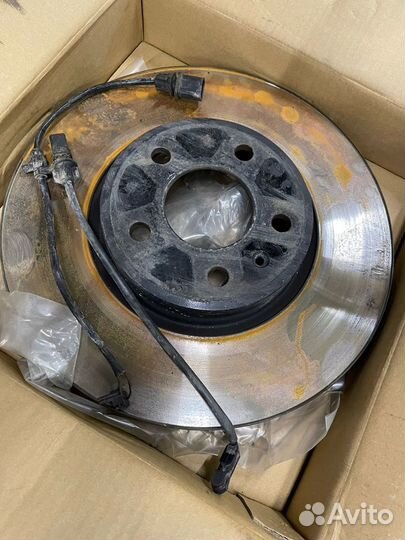 Тормозные колодки тормозные диски Audi A4 Ауди А4