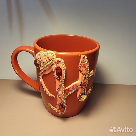 Кружка с декором из полимерной глины