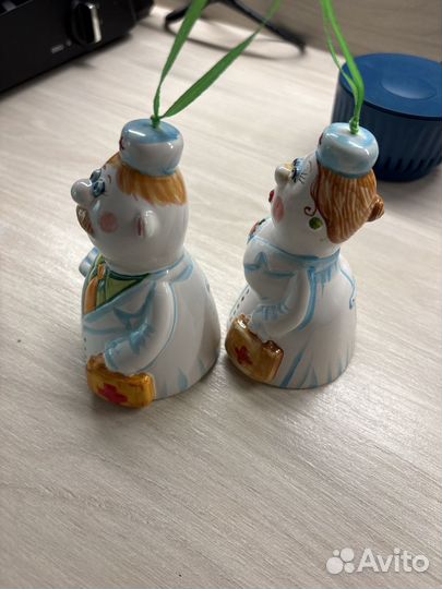 Фирурга колокольчик врач и медсестра