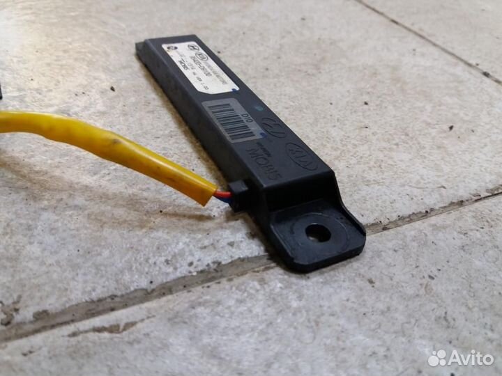 Антенна бесключевого доступа Kia Sportage 4 QL 201