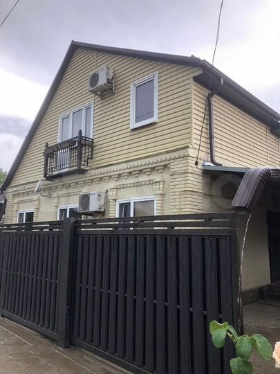 Дом 100 м² на участке 5 сот.