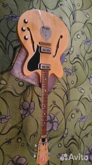 Электро гитара