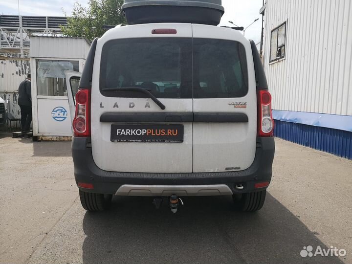 Фаркоп PT Group на LadaLargus 2012