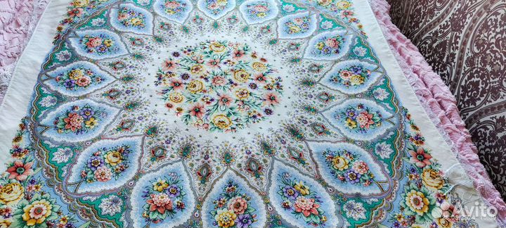 Павлопасадский платок 