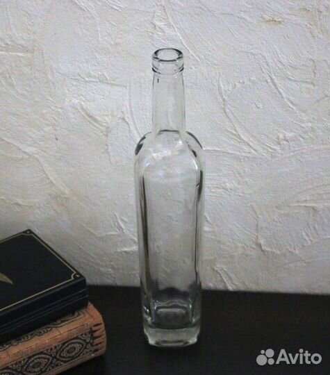 Бутылка прозрачная квадратно-округлая (декор)