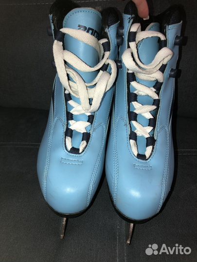 Коньки фигурные roces