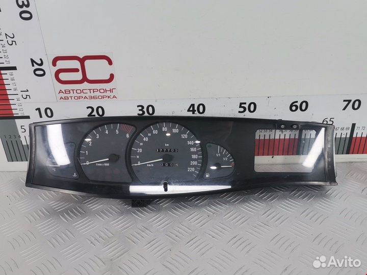 Панель приборная (щиток приборов) для Opel Omega B