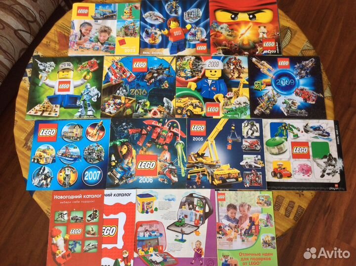 Книжные каталоги Lego