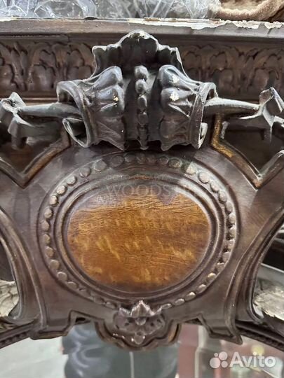 Зеркало. Антиквариат. Мебель из Европы. Старина