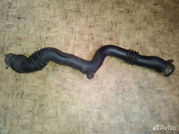 Патрубок воздушного фильтра Subaru Legacy EJ20