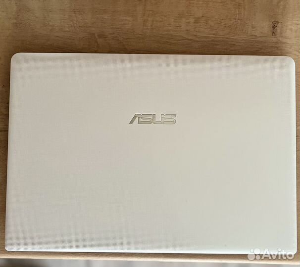 Нэтбук asus
