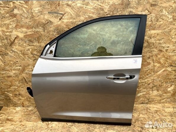 Дверь передняя левая Hyundai Tucson 3