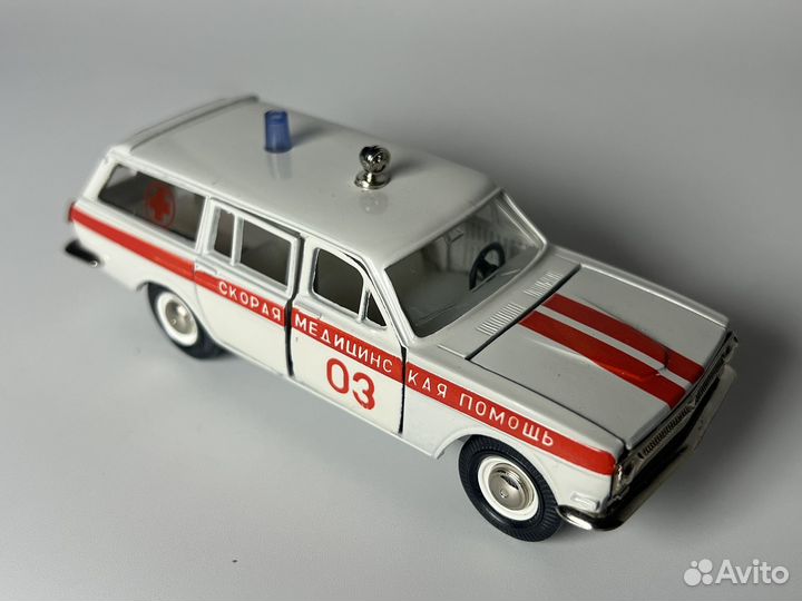 Волга газ 2402 медпомощь капрон