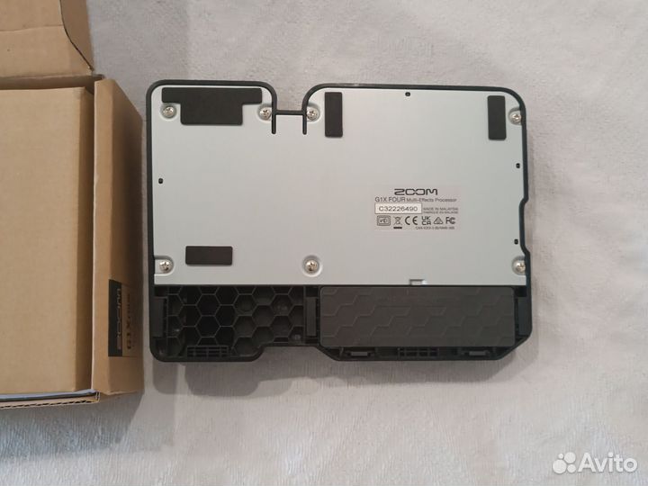 Гитарный cpu zoom g1