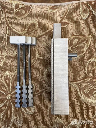 Ригельный замок