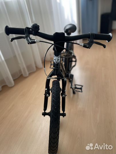 Велосипед детский jetcat race PRO 16