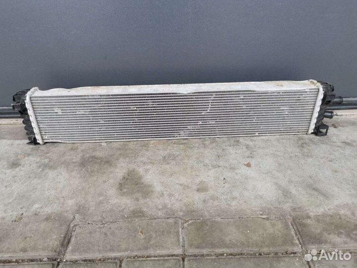 Радиатор охлаждения дополнительный Audi A4 B9