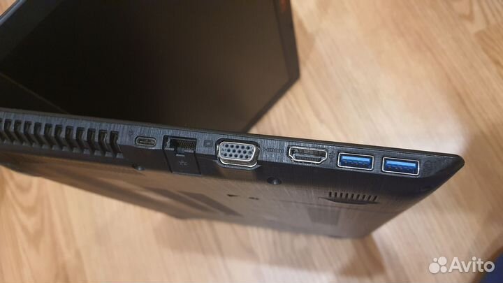 Ноутбук Acer core i5 7200 GTX 950m