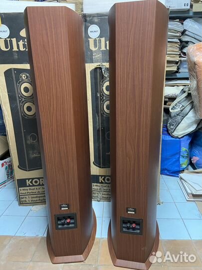 Напольная акустическая колонка Ultimate korus K40