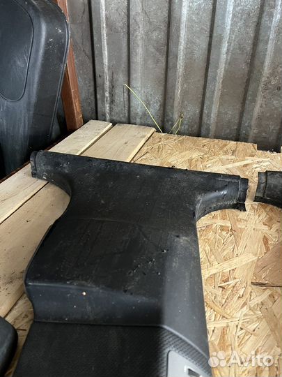 Центральные стойки bmw e65 e66