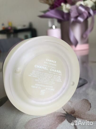 Лосьон для тела и крем с блестками Chanel