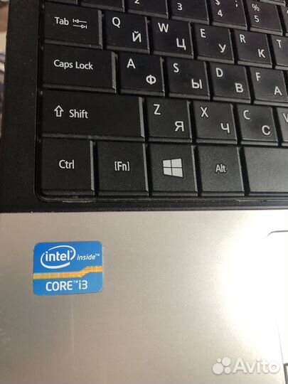 Ноутбук Acer Aspire E1-571