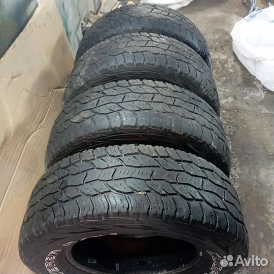 Cooper Discoverer A/T 245/70 R16