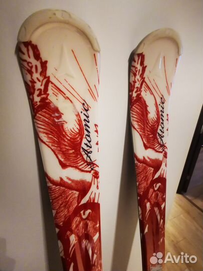 Горные лыжиAtomicAвстри(с пал и бот если подойдут