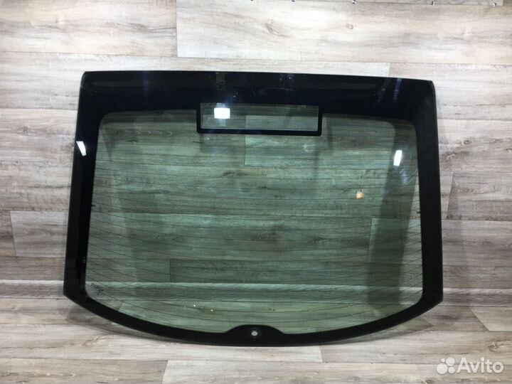 Стекло заднее Skoda Octavia A5 / Шкода Октавия А5