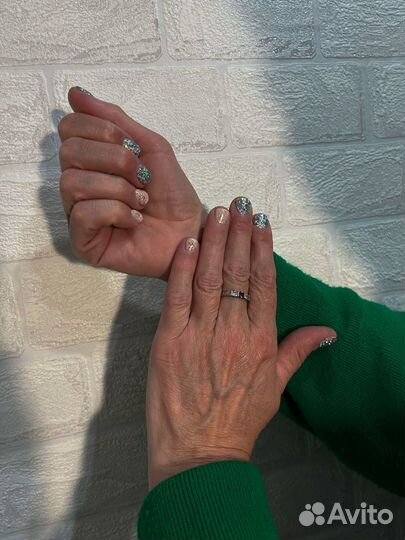 Маникюр, наращивание ногтей