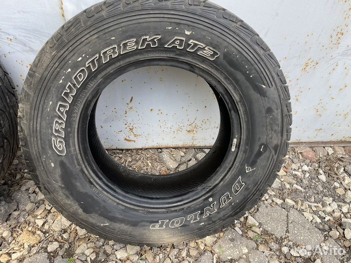 Dunlop Grandtrek AT3 245/70 R16